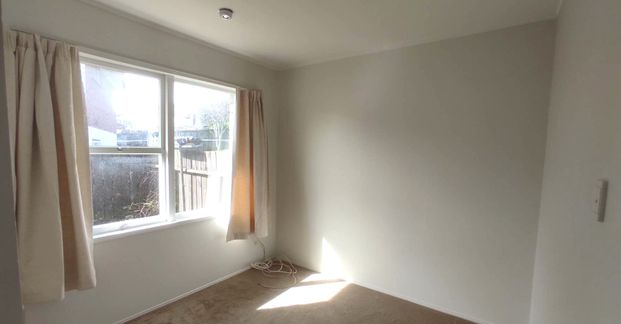 2 Bedrooms Unit in Pakuranga - Photo 1