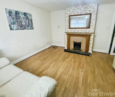 2 bedroom terraced house to rent - Photo 2
