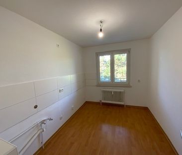 Nachmieter für schöne 2 ZKB Wohnung mit Loggia gesucht - Photo 4