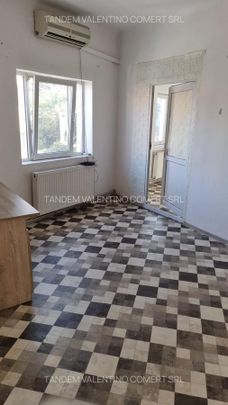 Unirii , Calea Calarasi , Hala Traian - Photo 1
