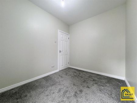 18 Victoria Avenue, Belfast, BT4 1QY - Photo 4