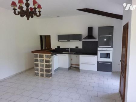 ST MARTIN DE LA LIEUE MAISON 2 CH AVEC JARDIN - Photo 5