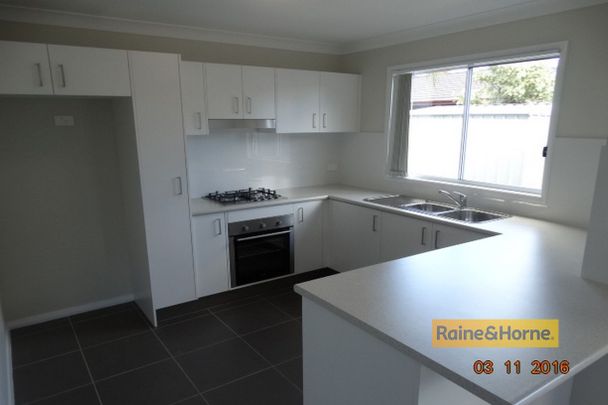 COZY CABIN - Photo 1