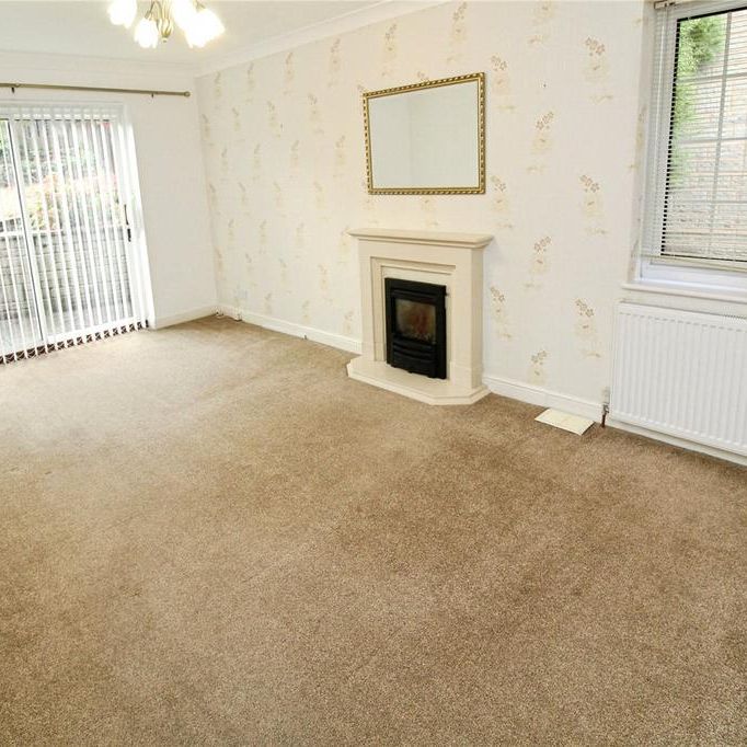 2 bedroom bungalow to rent - Photo 1