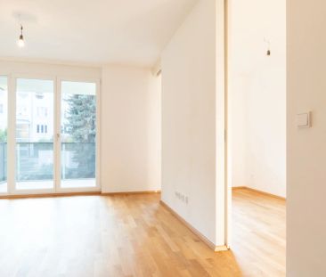 Balkonwohnung mit Blick in den grünen Innenhof im 21. Bezirk! - Photo 2