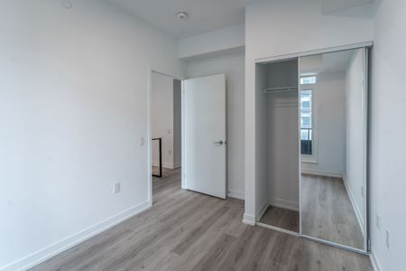 For Lease - 395 Square One Drive Unit# 1111, Mississauga, Ontario - Photo 4
