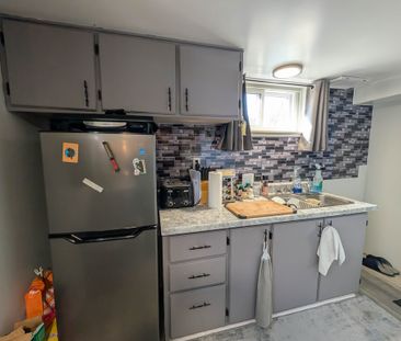 58 Chetwood St, St. Catharines - All Inclusive 1 Bedroom Unit - Photo 5