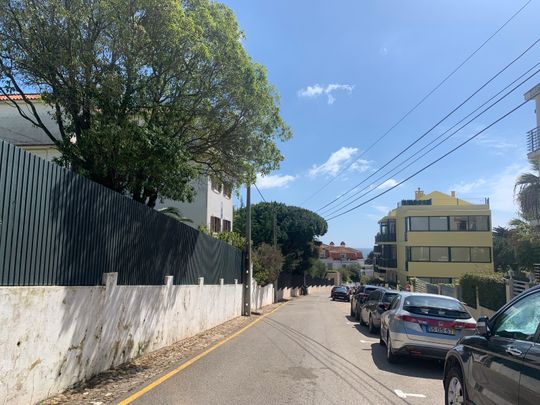 Apartamento T1 renovado para arrendamento sem móveis no Estoril - Photo 1
