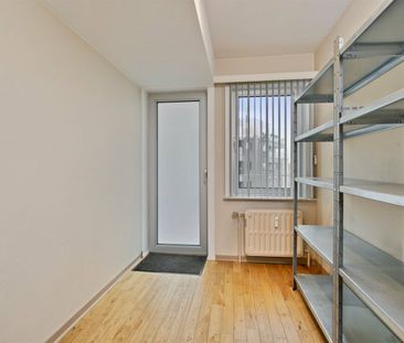 BEZOEKEN VOLZET volledig gerenoveerd appartement - Photo 1