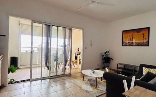 Appartement à louer 2 pièces • Baie-Mahault - Photo 1