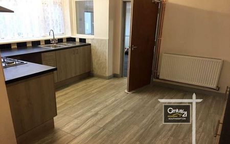 |ref: |, Alexandra Road, Southampton, SO15 - Photo 4