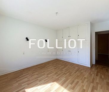 A LOUER : Maison 5 Pi�ces Fougeres - Ref 2560AB - Photo 3