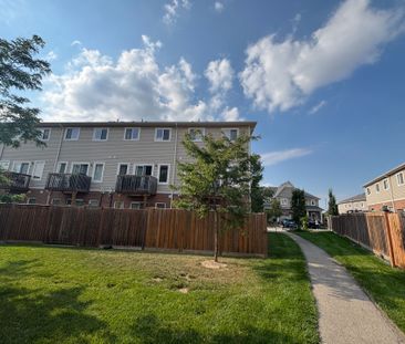 For Lease - 100 Chester Drive Unit# 27, Cambridge, Ontario - Photo 5