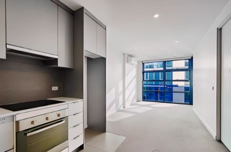 557 Little Lonsdale Street, Melbourne - Photo 3