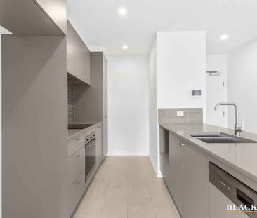One Bedroom Apartment in Watson - Photo 4