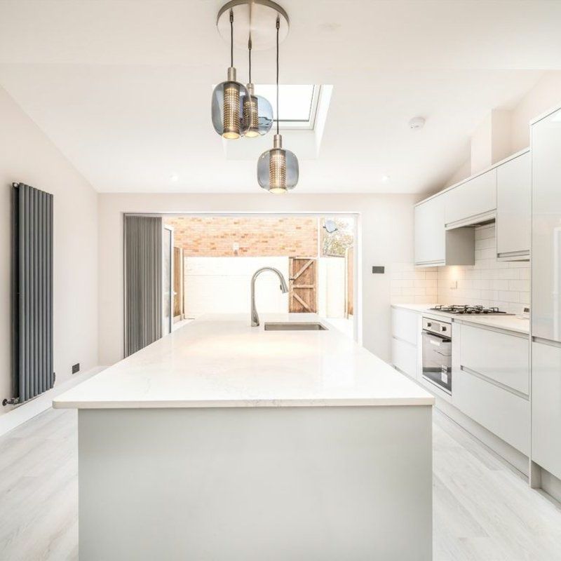 Yeomans Mews, Isleworth, TW7 - Photo 1