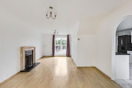 3 bedroom terraced house to rent - Photo 2