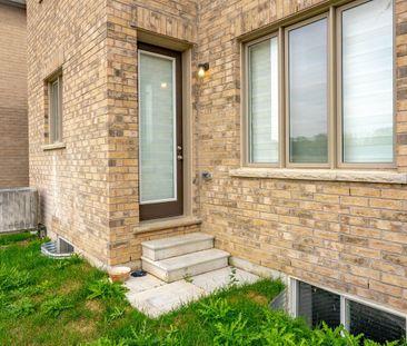 For Lease - 102 Strickland Avenue, Brantford, Ontario - Photo 5