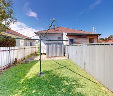 2/2 Hay Street, Mayfield NSW 2304 - Photo 4