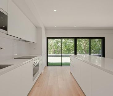 2 room luxury Apartment for rent in Oeiras, Portugal - Photo 3