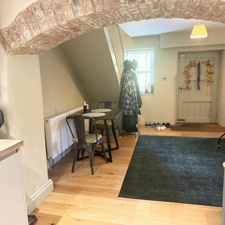 3 bedroom cottage to rent - Photo 1