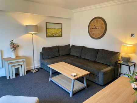 2 bedroom apartment to rent - Photo 3