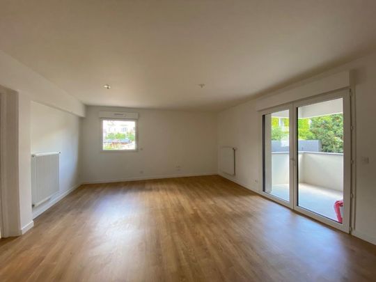 Location Appartement 3 pièces 66m² DEVILLE LES ROUEN 76250 - Photo 1