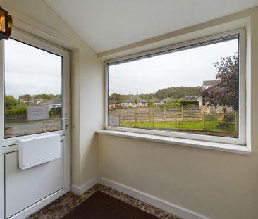 1 bedroom semi-detached bungalow to rent - Photo 3