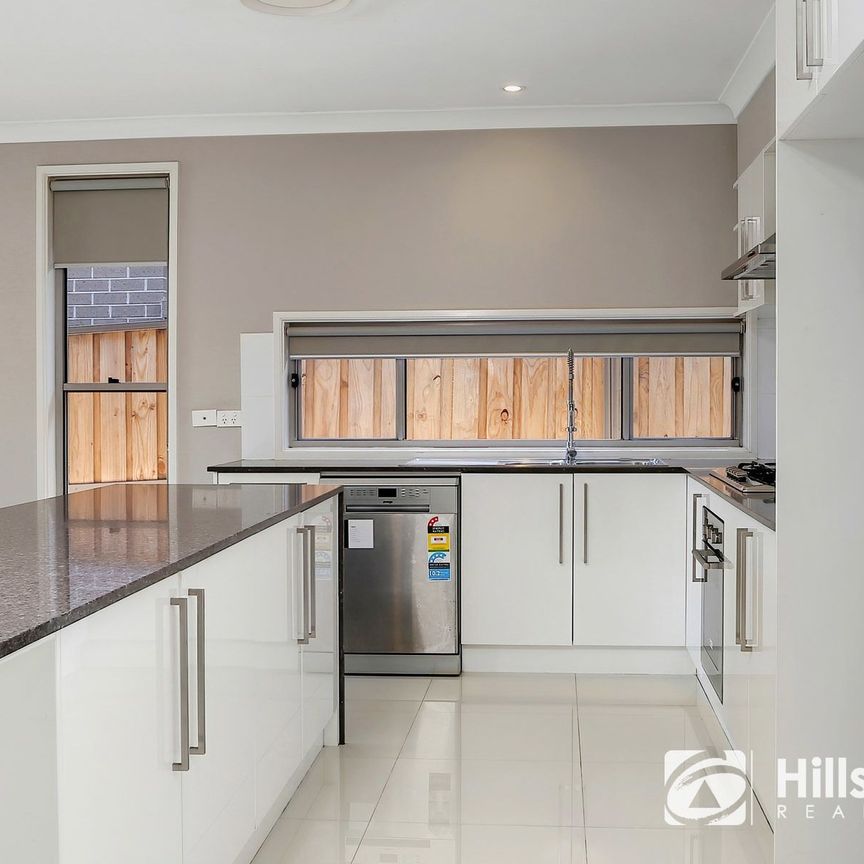 5 Fairfax Street, 2769, The Ponds Nsw - Photo 1