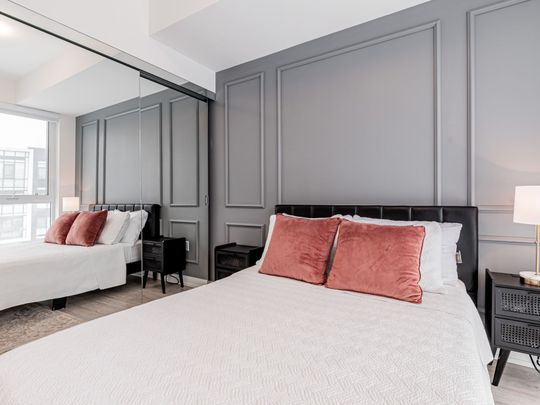 For Lease - 415 Sea Ray Avenue Unit# 322, Innisfil, Ontario - Photo 1