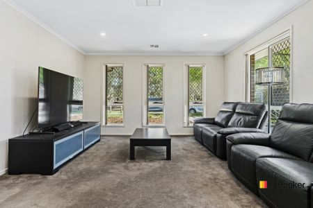 Modern Family Living in a Well Connected Suburb - Photo 4