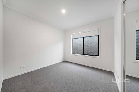 Brand-New 5-Bedroom Family Home with Modern Inclusions in Truganina - Photo 5