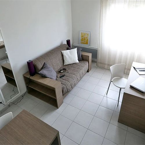 ST 18-19m² étge avenue - Photo 1