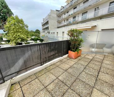 A Louer - Nantes Rd Pt De Paris - Grand Appartement De Type 2 De 59.33 M² - Photo 1