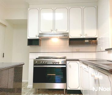 40 Williamson Road, MONT ALBERT NORTH - Photo 2