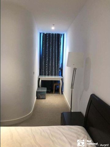 Partly Furnished - Modern & Stylish Living in the Heart of Box Hill! - Photo 3