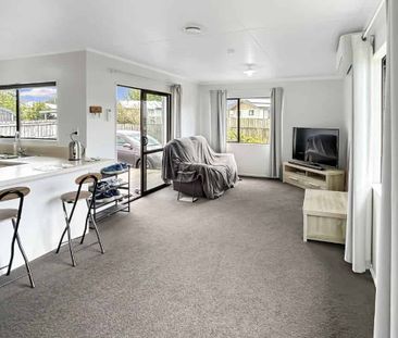THREE BEDROOMS - Photo 1