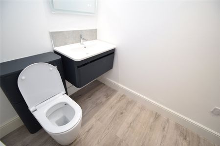 1 bed ground floor flat to rent in Wellington Road, Bridlington, YO15 - Photo 3