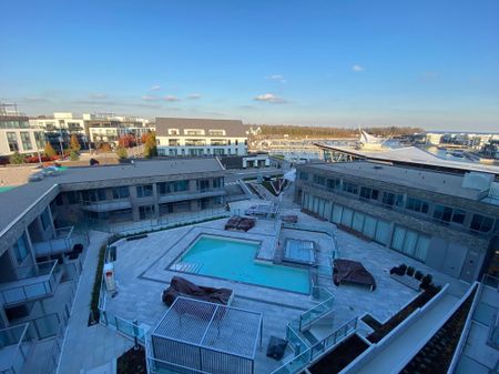 For Lease - 333 Sunseeker Avenue Unit# 519, Innisfil, Ontario - Photo 2