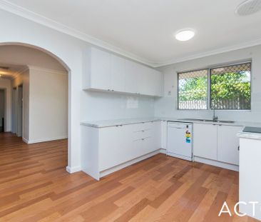 51 GREEN STREET, Mount Hawthorn. - Photo 6