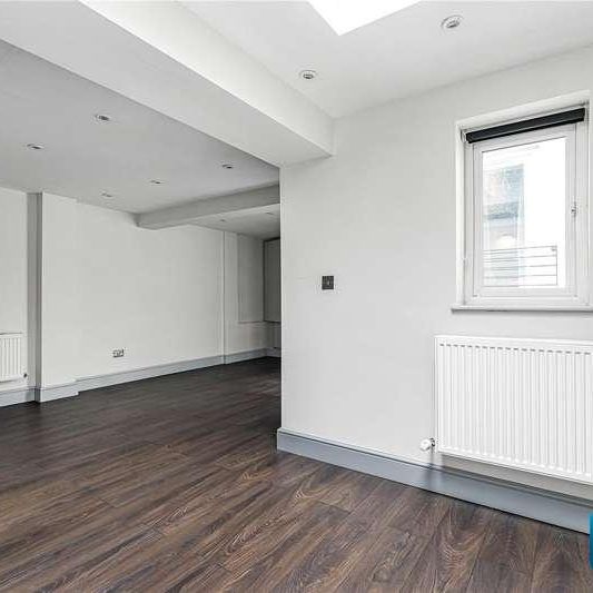 Hanley Road, London, N4 - Photo 1