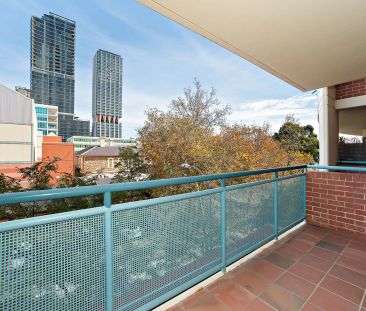 Fully Furnished Apartment in the Heart of Adelaide's East End - Photo 3