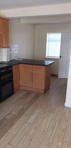 14 Seapark Drive, Belfast, BT15 3NU - Photo 4