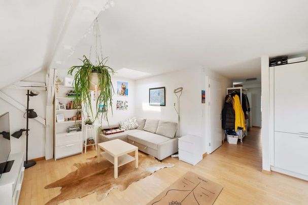 2.5 Zimmer, 87 m², 5. Stock - Photo 1