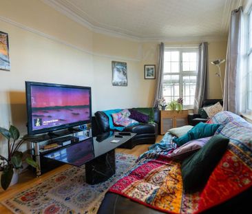 2 bedroom maisonette to rent - Photo 2