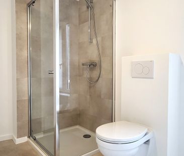 Deze volledig gerenoveerde woning (2025) biedt modern wooncomfort o... - Foto 4