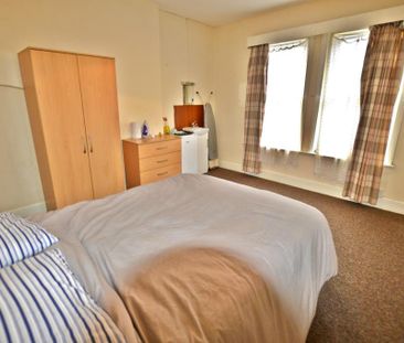 St Mary’s Road, Bournemouth, Dorset, BH1 - Photo 2