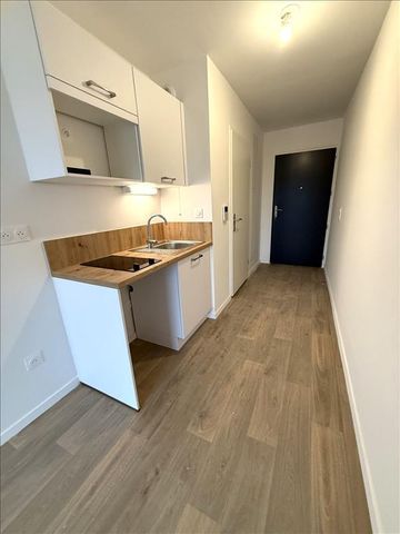 Appartement 60600, Clermont De L'Oise - Photo 3