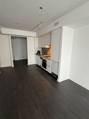 For Lease - 4015 The Exchange N/A Unit# 5701, Mississauga, Ontario - Photo 4