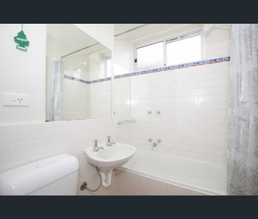 6/1 Fuller Street, Essendon, Vic 3040 - Photo 1